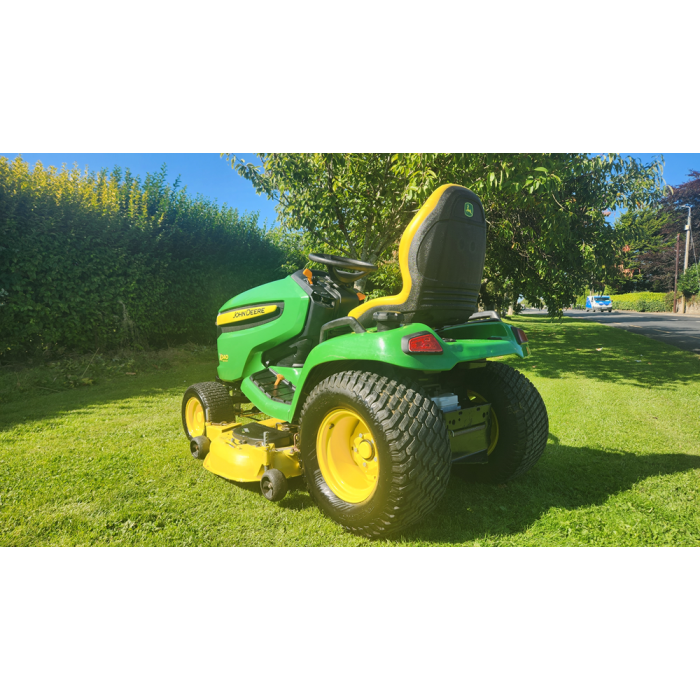 John Deere X540